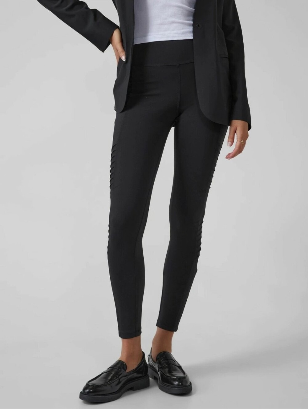 Athleta Delancey Motto Tight Size Small Black